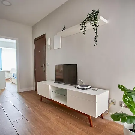 Urban Next To Las Canteras Beach - Balcony Apartment *
